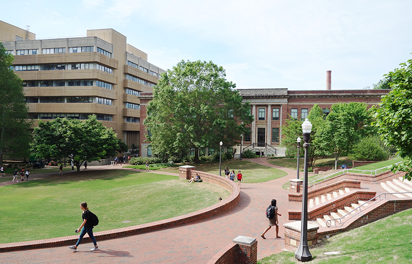 大学・専門学校